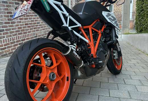 Naked Bike