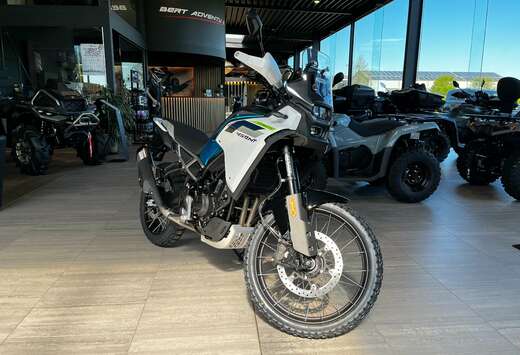 // NIEUWE KLEUR, MY26, IN STOCK!