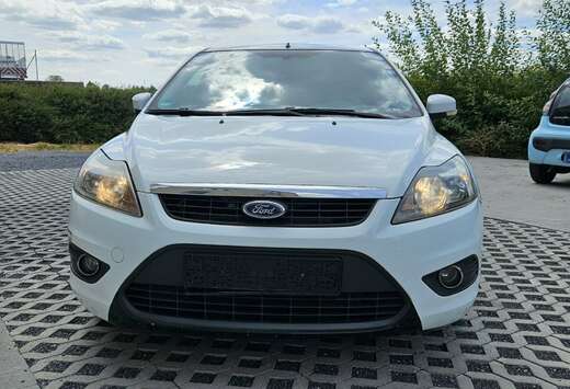Ford 1.6i Ti-VCT Ambiente