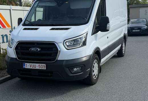 Ford 2.0 TDCi L3H2 RWD Trend (EUVI)