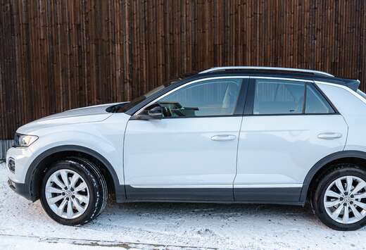 Volkswagen VW T-Roc 1.5 150Pk DSG sport