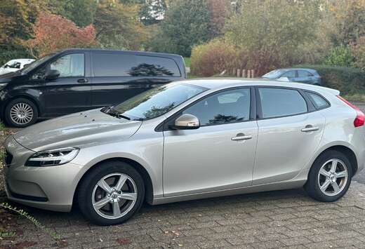 Volvo V40 D2 Geartronic Kinetic