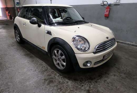 MINI 1.4i
