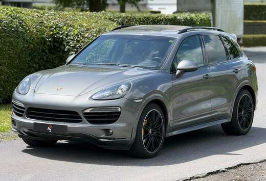 Porsche Cayenne 3.0 D V6 Platinum EditionTiptronic S