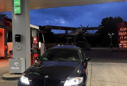 BMW 325i 218ch Confort A