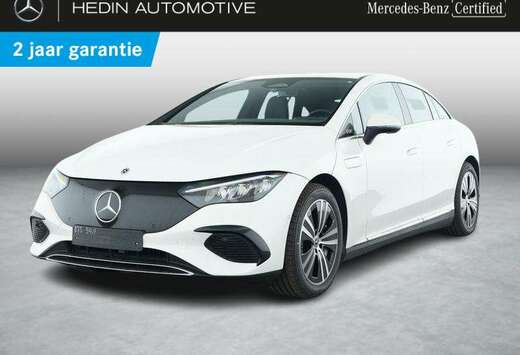 Mercedes-Benz Berline Luxury Line | Smartphone Integr ...