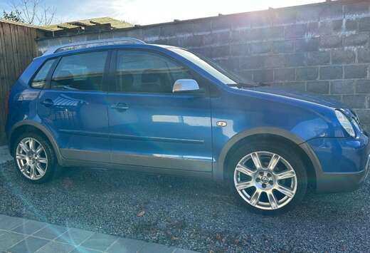 Volkswagen 1.4i Fun Airco Navigatie CarPlay BT