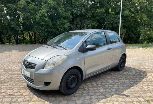 Toyota 1.0i VVT-i Natura