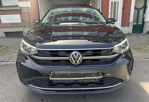 Volkswagen Taigo 1.0 TSI Life Business OPF DSG Life B ...