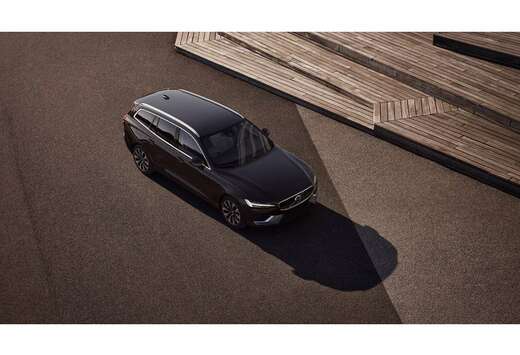 Volvo Recharge T6 AWD plug-in hybrid Elektrisch/benzi ...