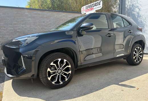 Toyota 1.5i HYBRID AT/ DYNAMIC PLUS / 33858KM / SENSO ...
