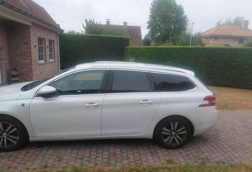 Peugeot 308 SW 1.2 PureTech Allure (EU6.2)