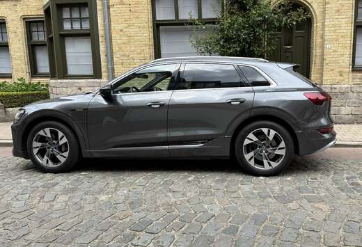 Audi 50 quattro S line