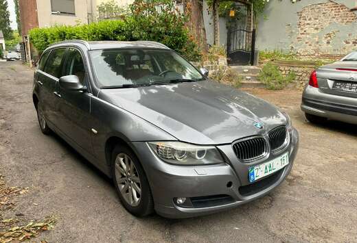 BMW Touring 318iA Exclusive Line