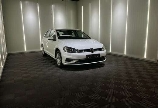 Volkswagen Golf 1.0 TSI BMT Trendline