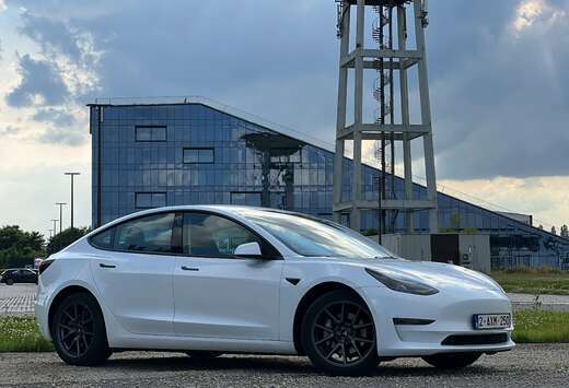 Tesla Model 3 78 kWh AWD Long Range Dual Motor (366kW ...