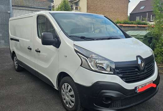 Renault 1.6 dCi 29 L2H1 Formula Edition
