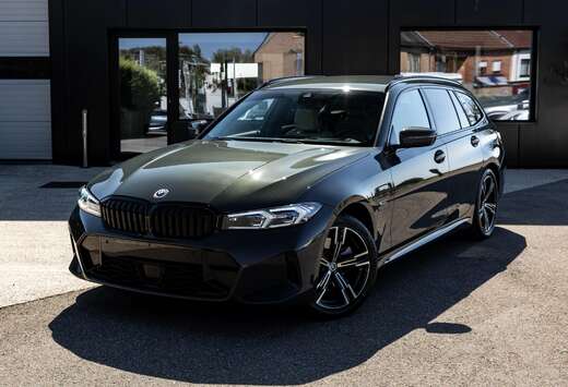 BMW Touring 330E  NEW model in het prachtige Dravitgr ...
