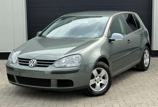 Volkswagen Volkswagen Golf 5 1.4 FSI Essence Apple Ca ...