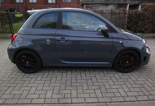 Abarth 595 1.4 T-Jet Competizione