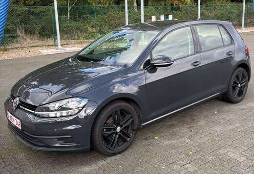 Volkswagen Golf VII