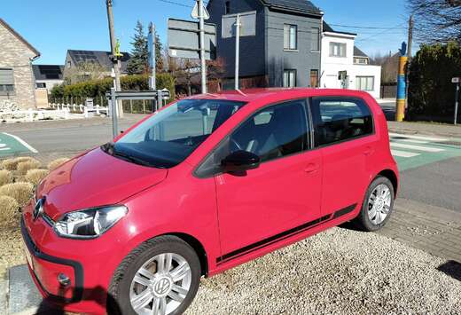 Volkswagen Up 1.0i High up