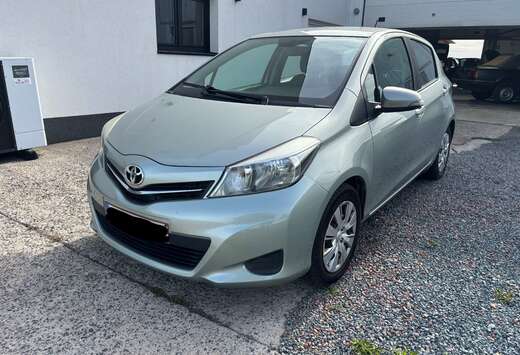 Toyota Yaris 1.4 D-4D/AIRCO/CAMERA/GARANTIE