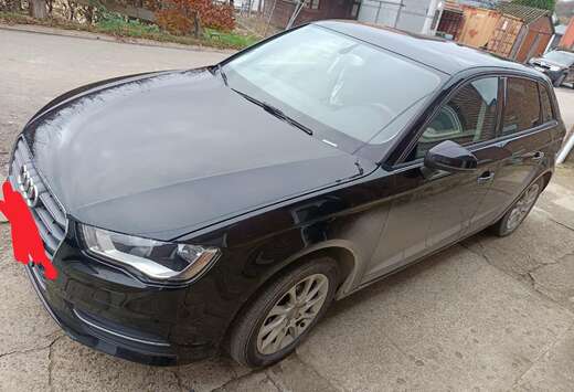 Audi Sportback 1.6 TDI 105 Ambition Luxe
