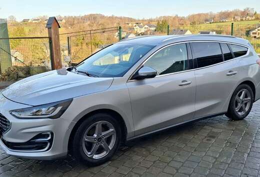Ford Focus Clipper Vignale 1.0 EcoBoost MHEV Titanium ...