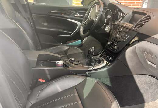 Opel Opel Insignia Sports Tourer 4*4 220PK