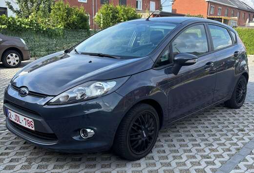 Ford Fiesta 1.25i Sound Connection Trend