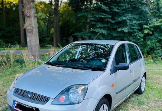 Ford 1.25i Ambiente
