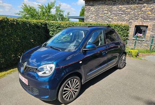 Renault Twingo 0.9 TCe Signature EDC
