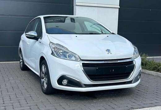 Peugeot 208 1.2i PureTech Active