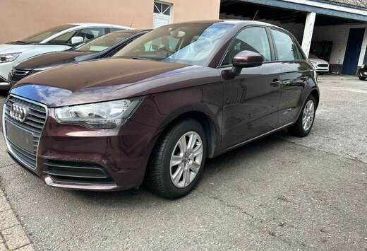 Audi A1 Sportback 1.2 TFSI Ambition S line 12 lois de ...