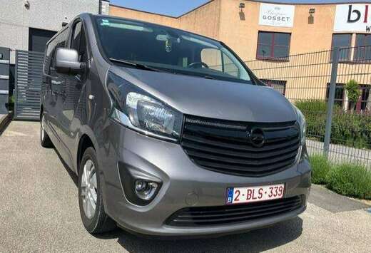 Opel 1.6 CDTi L1H1 BiTurbo Eco SPORT Cosmo