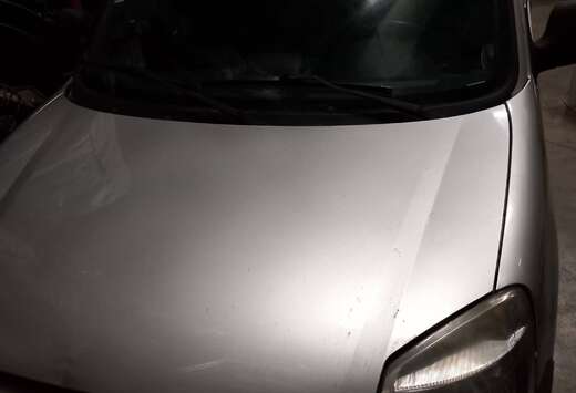 Peugeot 1.6 HDi Confort