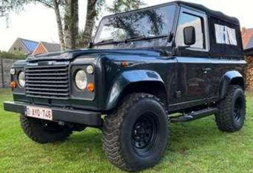 Land Rover V8