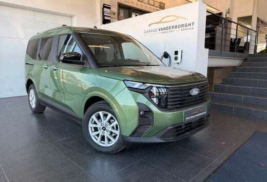 Ford TITANIUM BENZINE AUTOMAAT  OKM 3 J WAARBORG