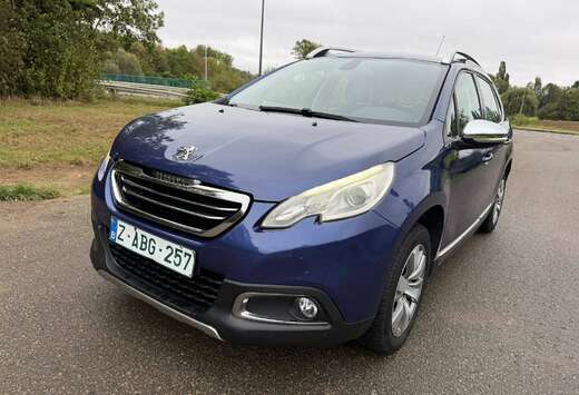 Peugeot 2008 1.2i  Allure S