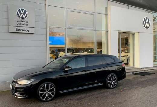 Volkswagen R-LINE SIGNATURE 1.5eHYBRID 177CV DSG6