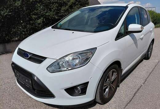 Ford 1.0 100 S&S EcoBoost Titanium X