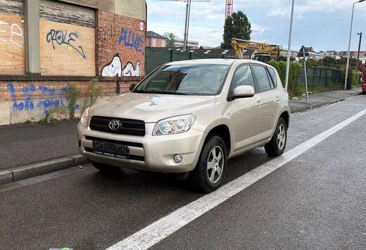 Toyota RAV4 2.0i VVT-i 16v VIP