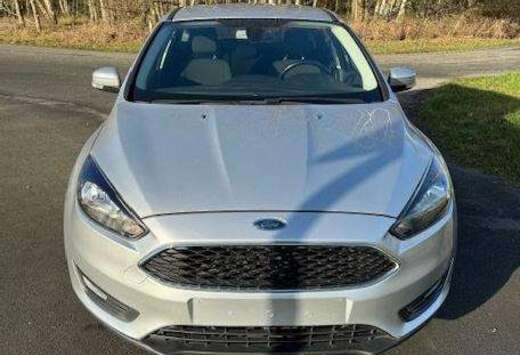 Ford Focus 1.0 EcoBoost Start-Stopp-System COOL