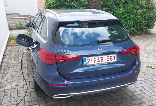 Mercedes-Benz C 300 e Luxury Line