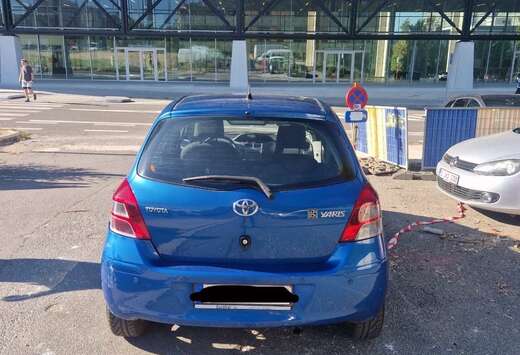Toyota 1.3i VVT-i 16v Linea Sol