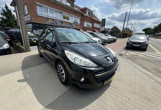 Peugeot 207  1.4i Access