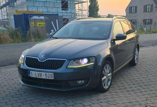 Skoda Octavia SW 1.6 CR TDi Style DSG