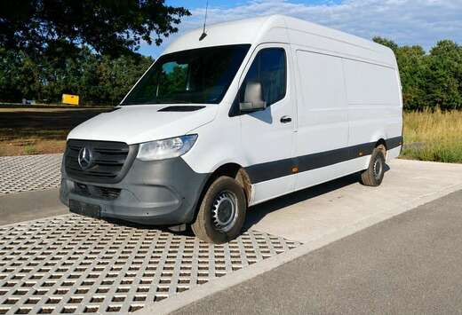 Mercedes-Benz 314 2.1 CDI L3H2 RWD
