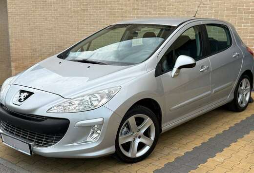 Peugeot 308 1.6i Premium